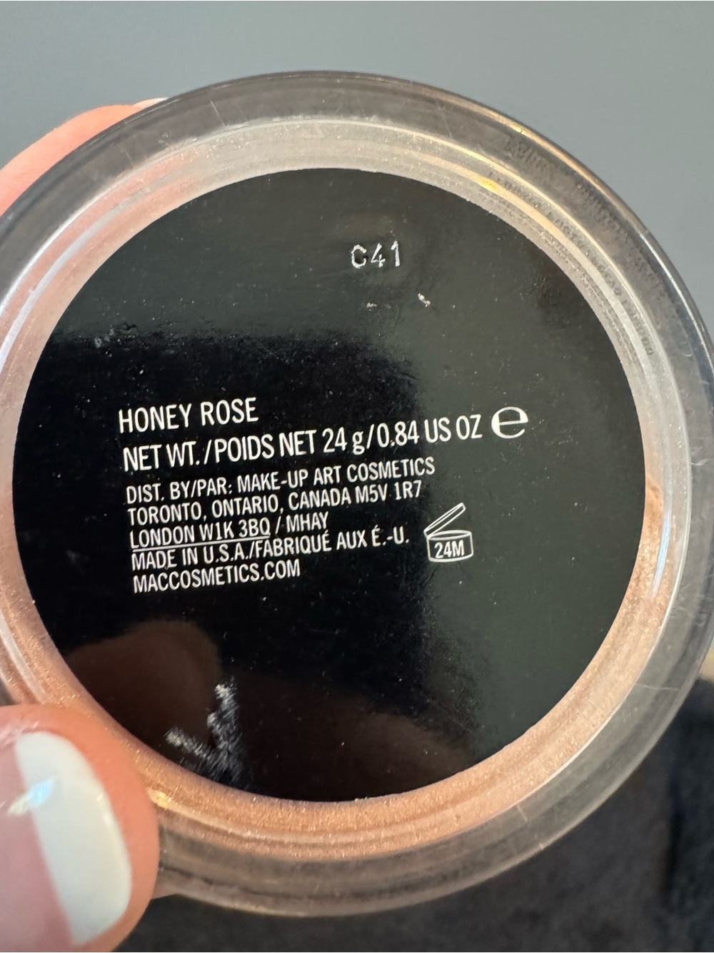 MAC Cosmetics Bundle - Picture 3 of 14